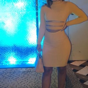 Yellow cut out long sleeve dress